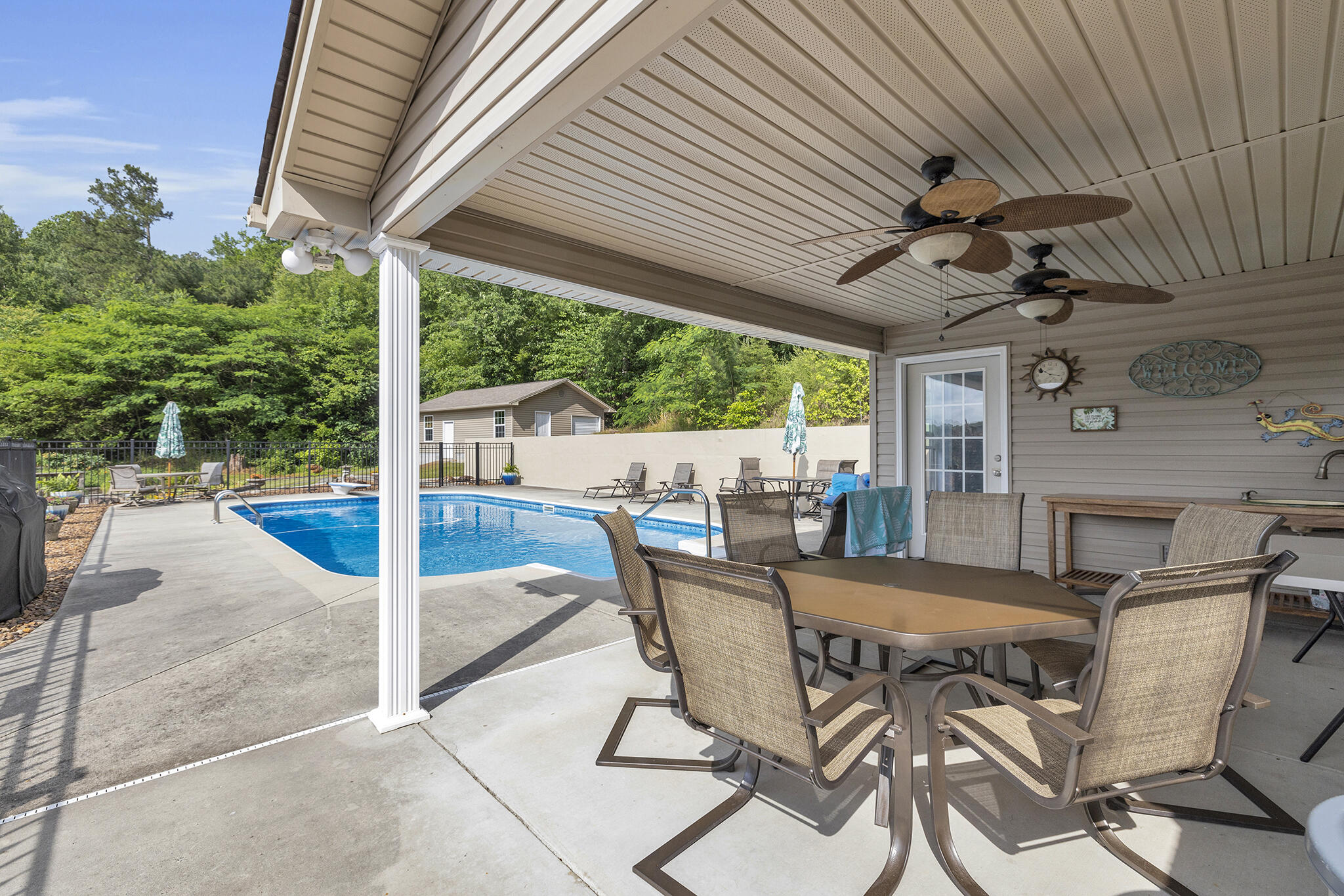 12113 Back Valley Road Soddy Daisy, TN 37379 - Photo 19 of 21 4A8A9687