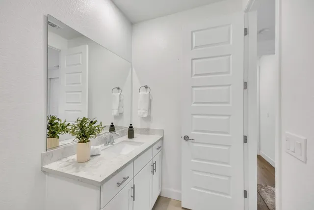 a view of an empty walk in closet