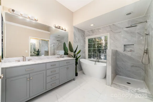 $650,000 | 6401 Morningsong Lane, Charlotte, NC 28269