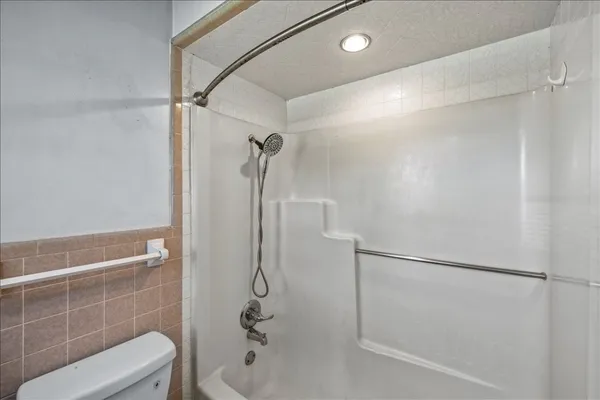 $274,500 | 2806 Fm 646 Road North, Santa Fe, TX 77510