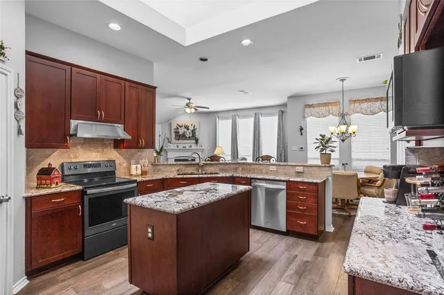 $439,900 | 4824 Carolina Trace Trail, Fort Worth, TX 76244