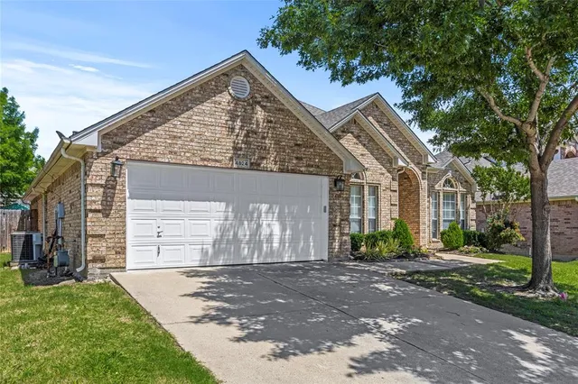 $439,900 | 4824 Carolina Trace Trail, Fort Worth, TX 76244
