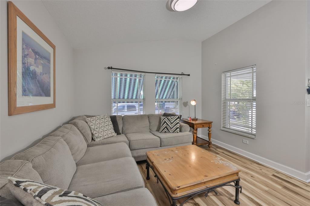 2331 West Chestnut Street Tampa, FL 33607 - Photo 9 of 34 a living room with furniture and a window