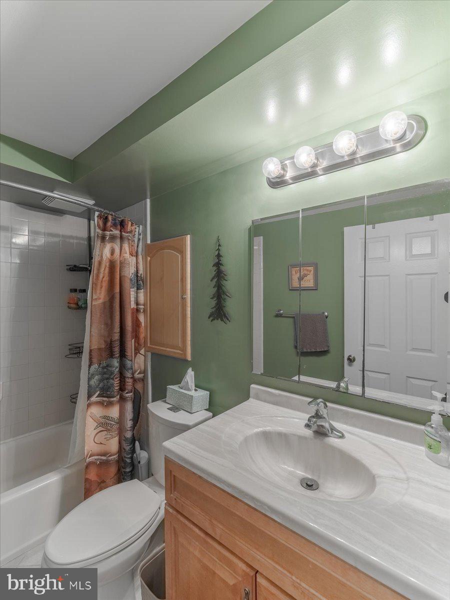 2739 Lantern Lane Audubon, PA 19403 - Photo 21 of 38