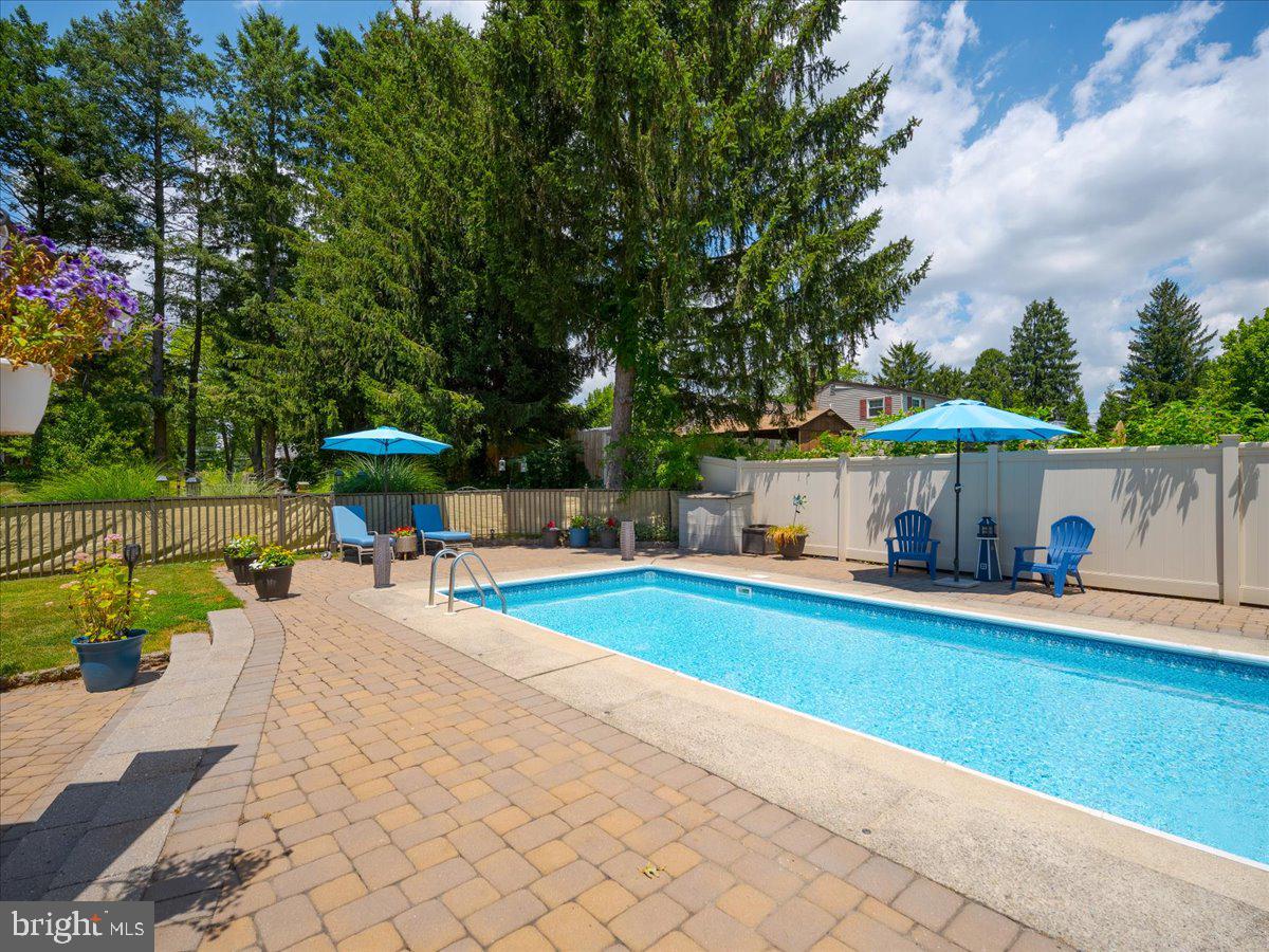 2739 Lantern Lane Audubon, PA 19403 - Photo 32 of 38