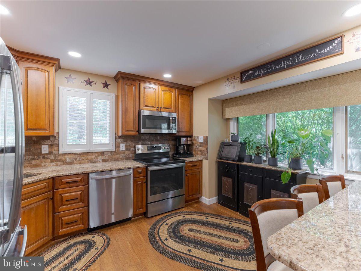 2739 Lantern Lane Audubon, PA 19403 - Photo 8 of 38