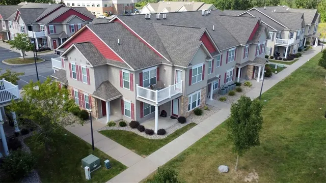 $2,039 | 1260 Lehigh Station Road, Unit 1104, Henrietta, NY 14467