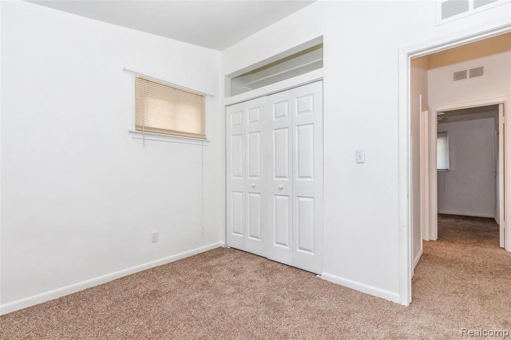 5109 South Gulley Road Dearborn Heights, MI 48125 - Photo 17 of 22