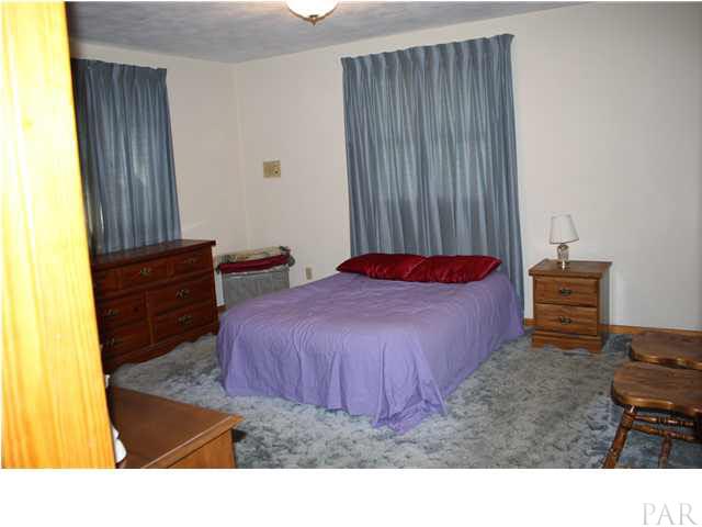 7100 Olsen Road Pensacola, FL 32506 - Photo 6 of 18 Gallery Image 6