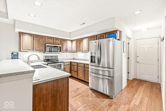 $335,000 | 1716 Cloister Drive, Indianapolis, IN 46260