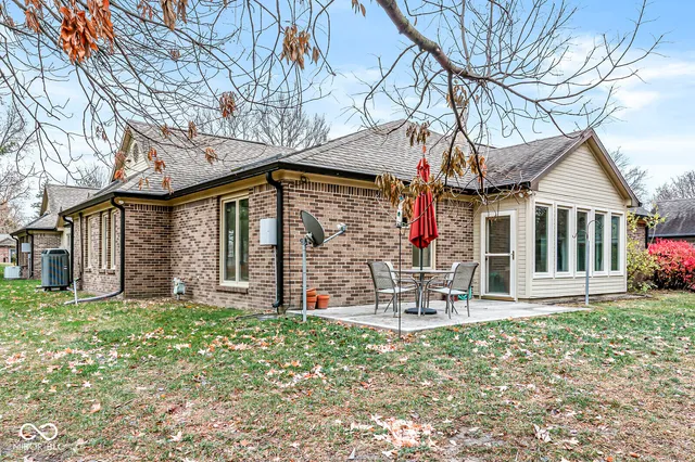 $335,000 | 1716 Cloister Drive, Indianapolis, IN 46260