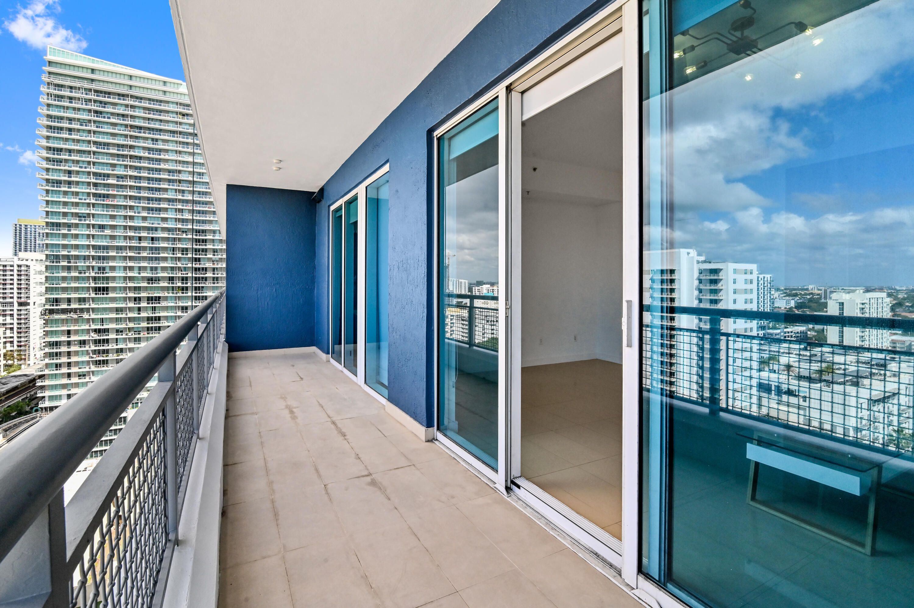 60 Southwest 13th Street, Unit 1619 Miami, FL 33130 - Photo 11 of 26 11 balcony 01