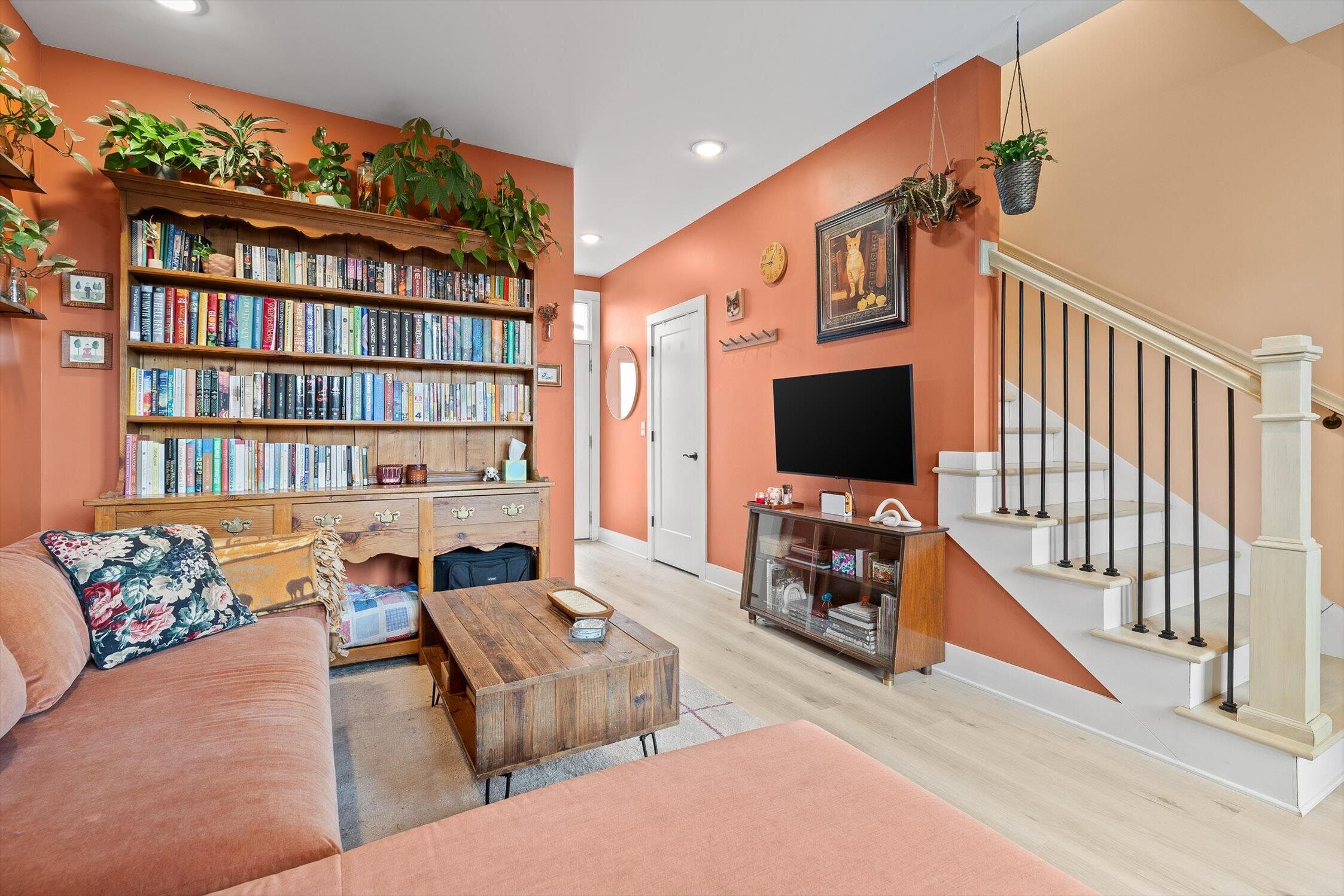 1470 Stockyard Place Chattanooga, TN 37408 - Photo 2 of 20 04-Stockyard-3