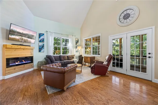 $799,000 | 141 West Waters Edge Lane, West Union, SC 29696