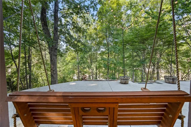 $799,000 | 141 West Waters Edge Lane, West Union, SC 29696