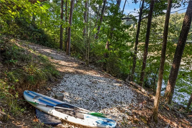 $799,000 | 141 West Waters Edge Lane, West Union, SC 29696