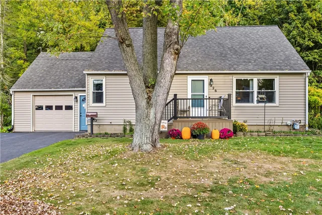 $255,000 | 226 Charlotte Street, Arcadia, NY 14513