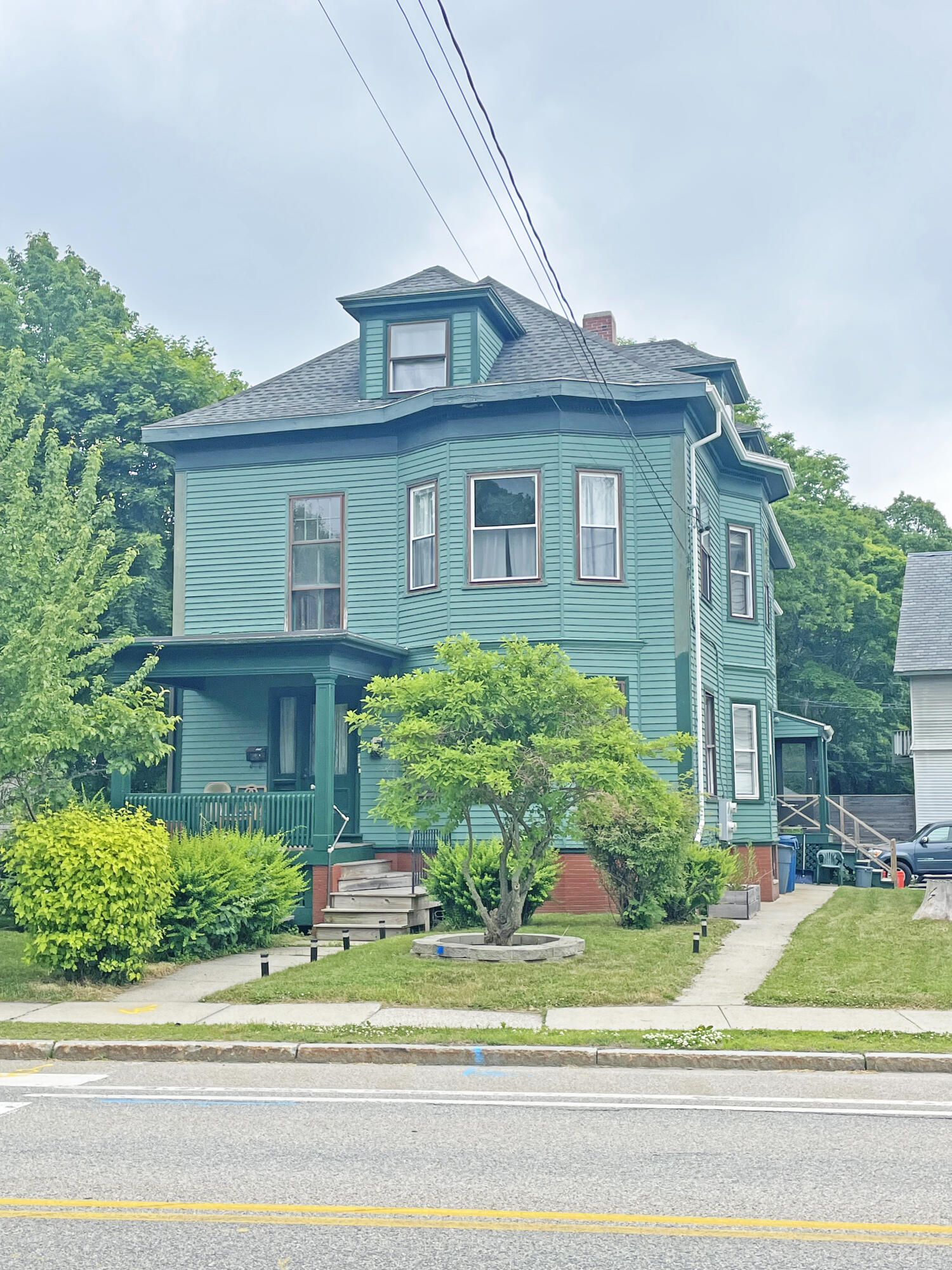 429 Deering Avenue Portland, ME 04103 - Photo 2 of 4 IMG_2542