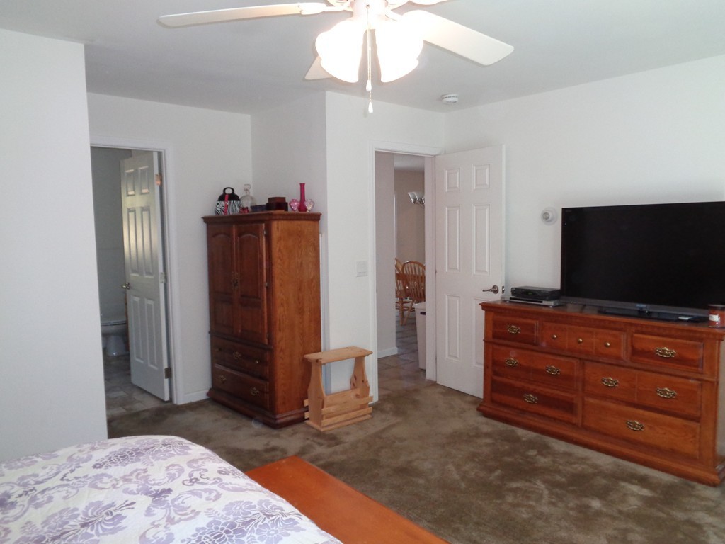 44 Cranberry Meadow Road Charlton, MA 01507 - Photo 12 of 26 Gallery Image 12