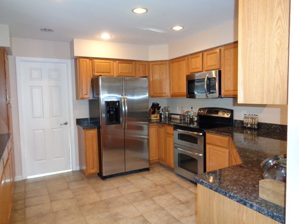 44 Cranberry Meadow Road Charlton, MA 01507 - Photo 5 of 26 Gallery Image 5