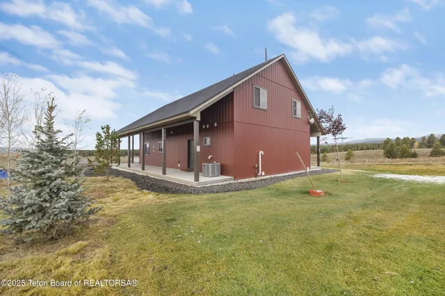 $1,250,000 | 3505 Joseph Drive, Island Park, ID 83429