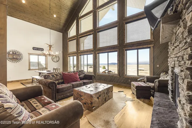 $1,250,000 | 3505 Joseph Drive, Island Park, ID 83429