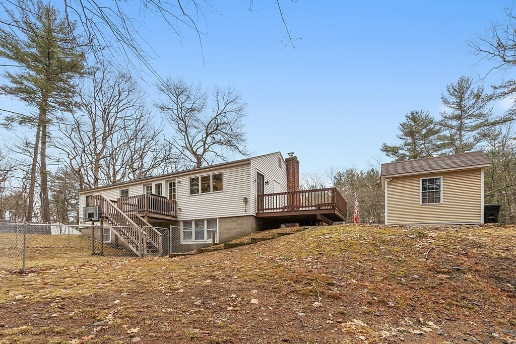 83 Warren Road Townsend, MA 01469 - Photo 6 of 30