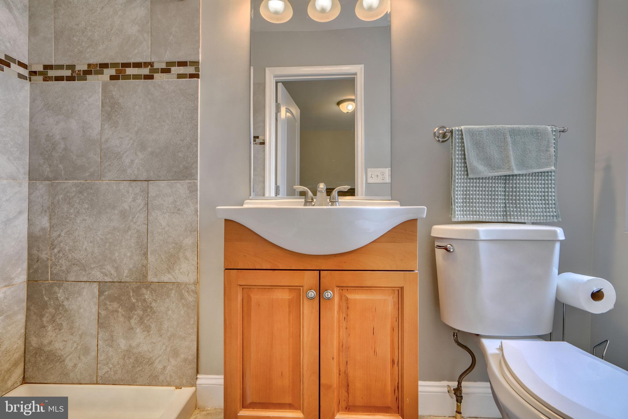 7016 Belclare Road Dundalk, MD 21222 - Photo 21 of 36 Gallery Image 21