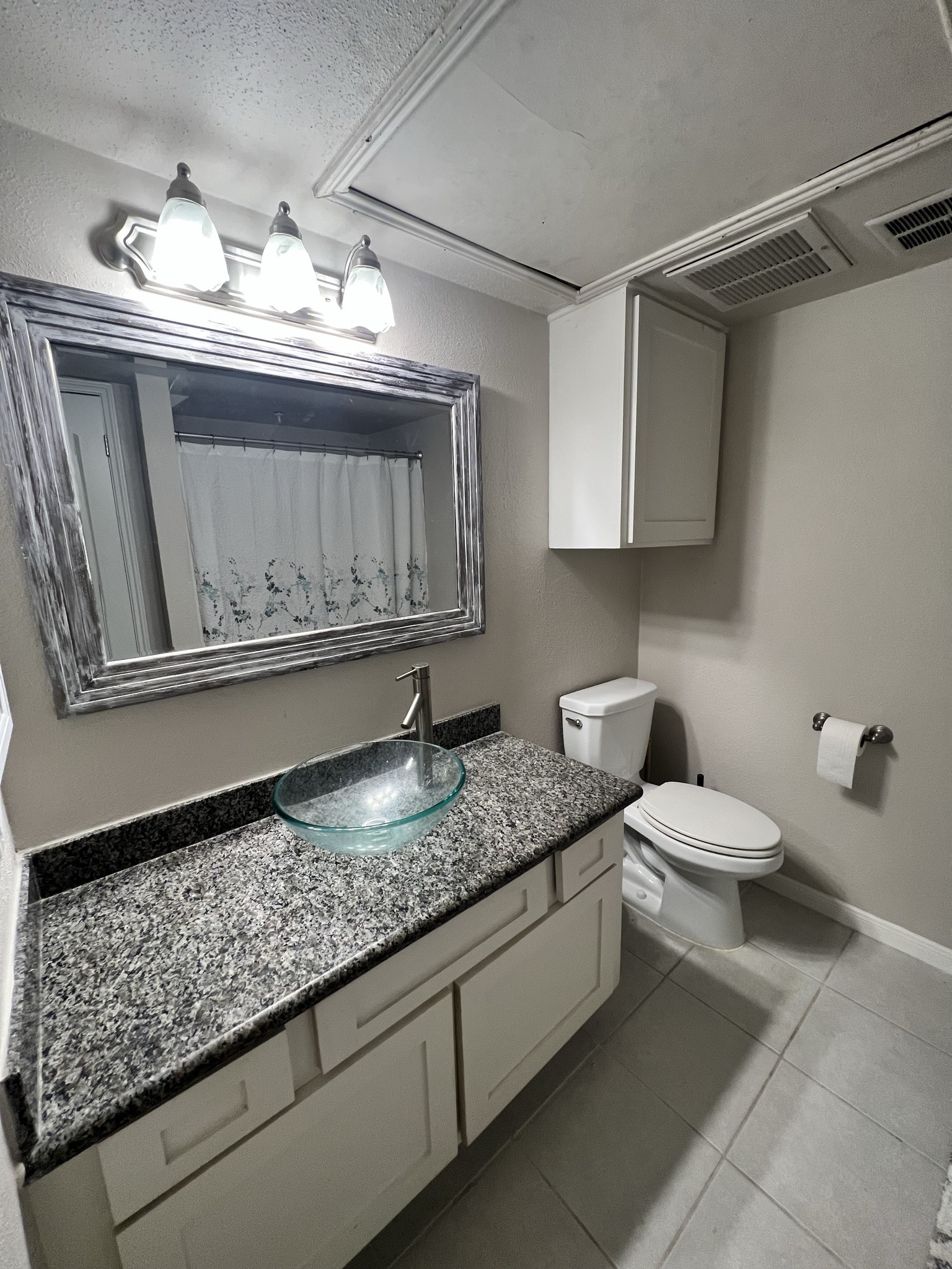 129 April Point Drive North Conroe, TX 77356 - Photo 13 of 30