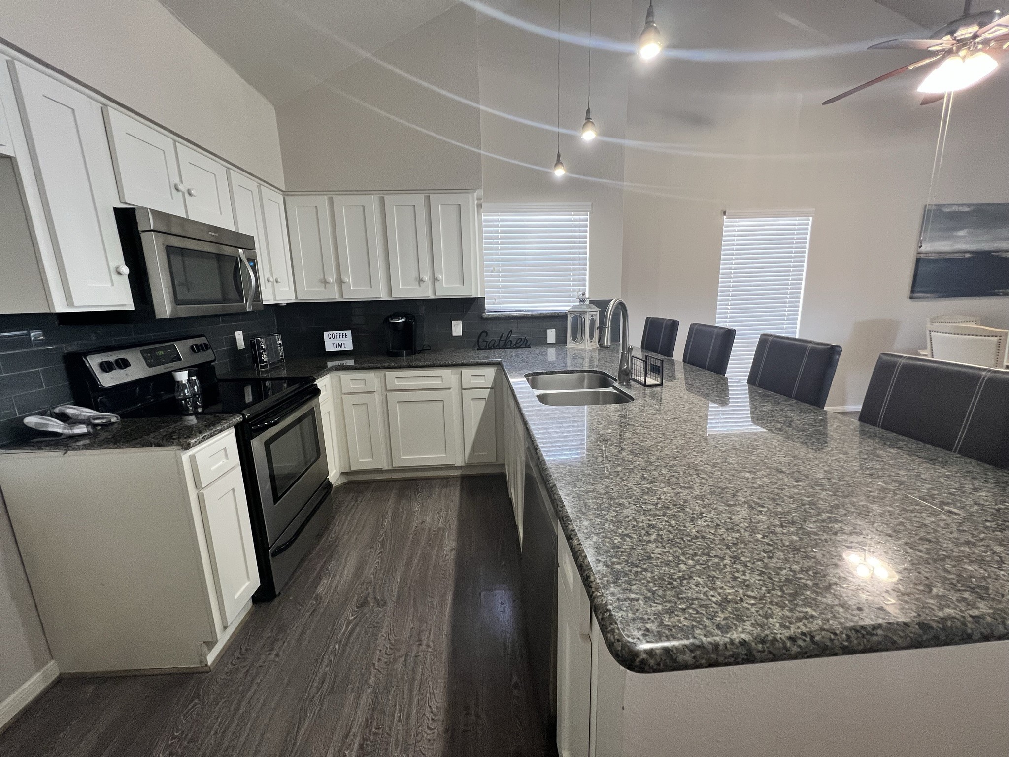 129 April Point Drive North Conroe, TX 77356 - Photo 18 of 30