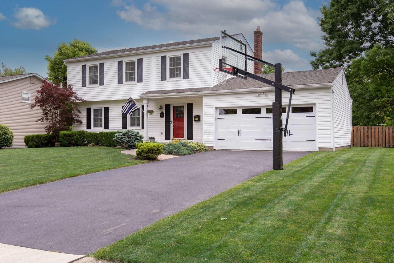 1283 Castleton Road North Columbus, OH 43220 - Photo 3 of 43 1283 Castleton Rd N-6