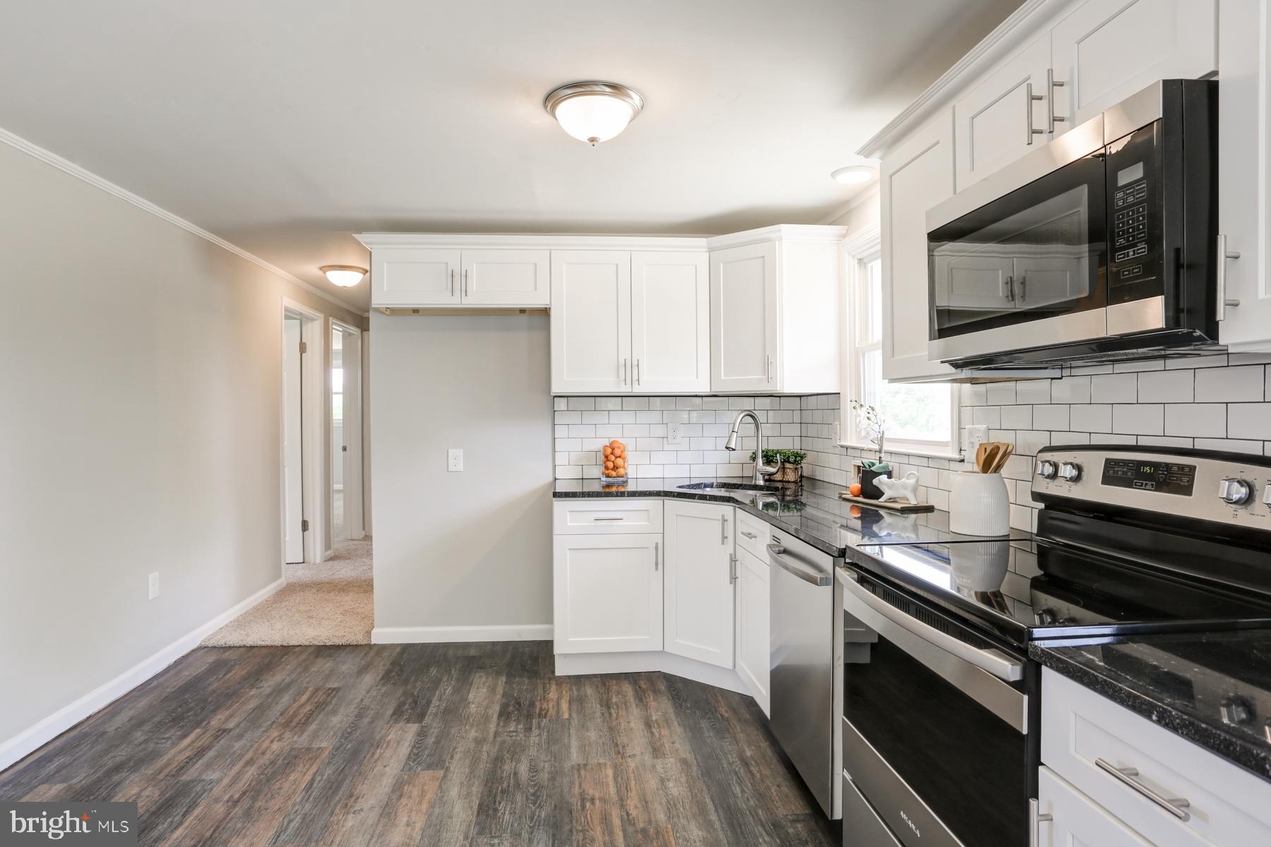 1237 Tanning Yard Hollow Road Peach Bottom, PA 17563 - Photo 5 of 32 Gallery Image 5