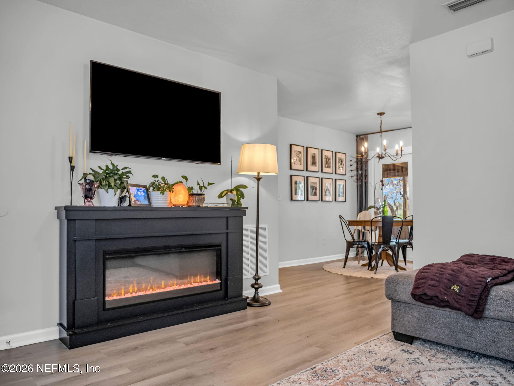6745 Damascus Road Keystone Heights, FL 32656 - Photo 2 of 21 Living Room