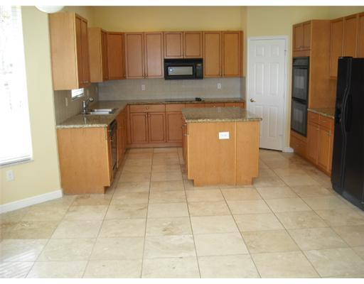 Undisclosed Address Wellington, FL 33414 - Photo 5 of 15 Exterior Front