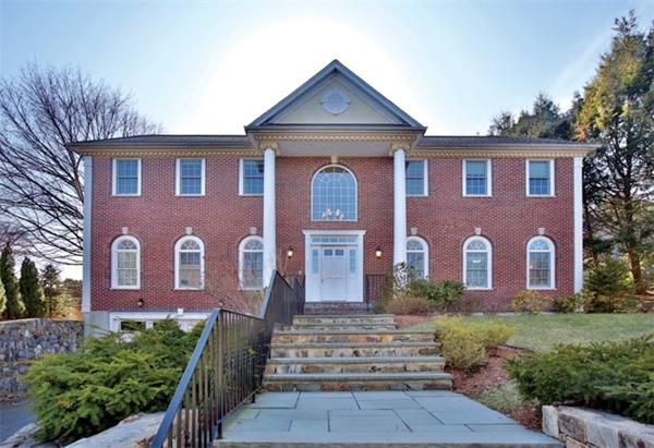 34 Shaw Road Brookline, MA 02467 - Photo 7 of 7