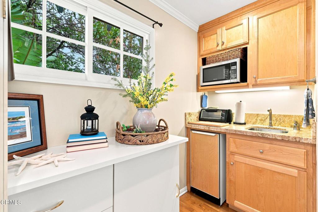 2277 Queensberry Road Pasadena, CA 91104 - Photo 37 of 55 44_2277_Queensberry_Rd_Pasadena_CA_91104