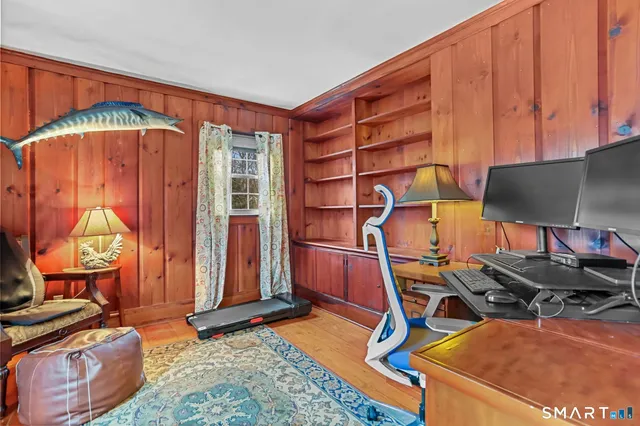 $1,099,000 | 9 Hollow Spring Road, Norwalk, CT 06854