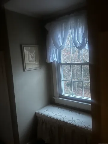 $1,099,000 | 9 Hollow Spring Road, Norwalk, CT 06854