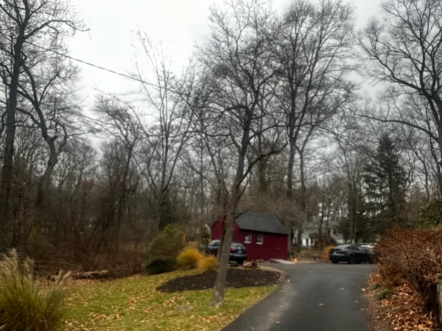 $1,099,000 | 9 Hollow Spring Road, Norwalk, CT 06854