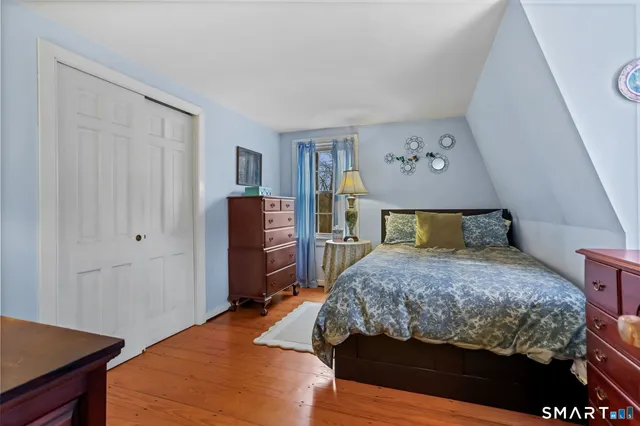 $1,099,000 | 9 Hollow Spring Road, Norwalk, CT 06854