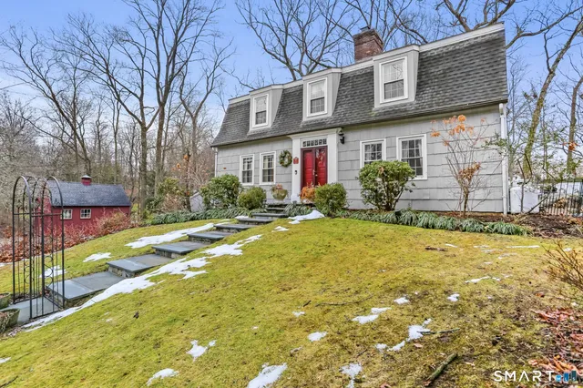 $1,099,000 | 9 Hollow Spring Road, Norwalk, CT 06854