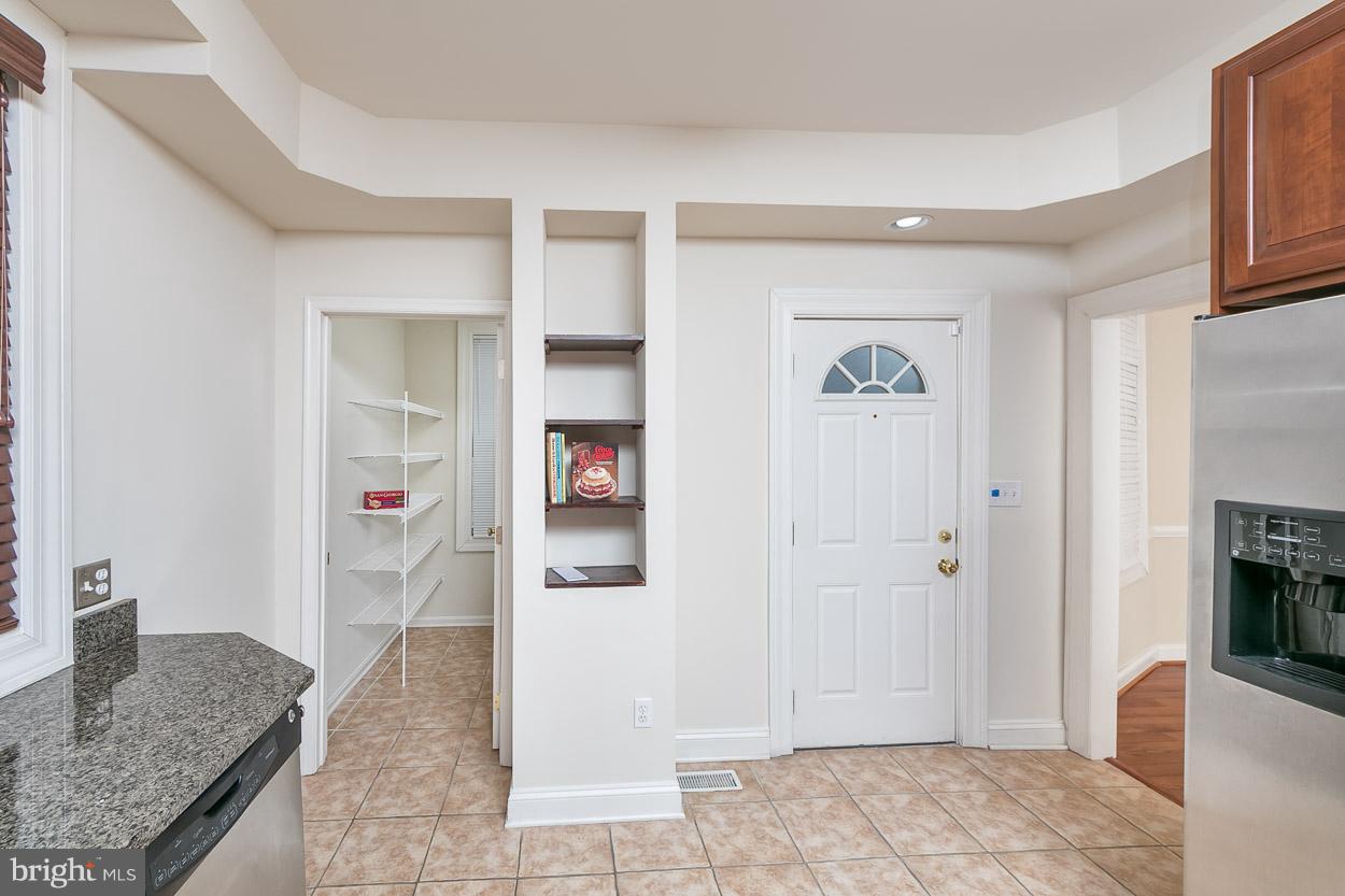 2501 Allendale Road Baltimore, MD 21216 - Photo 10 of 30 Kitchen