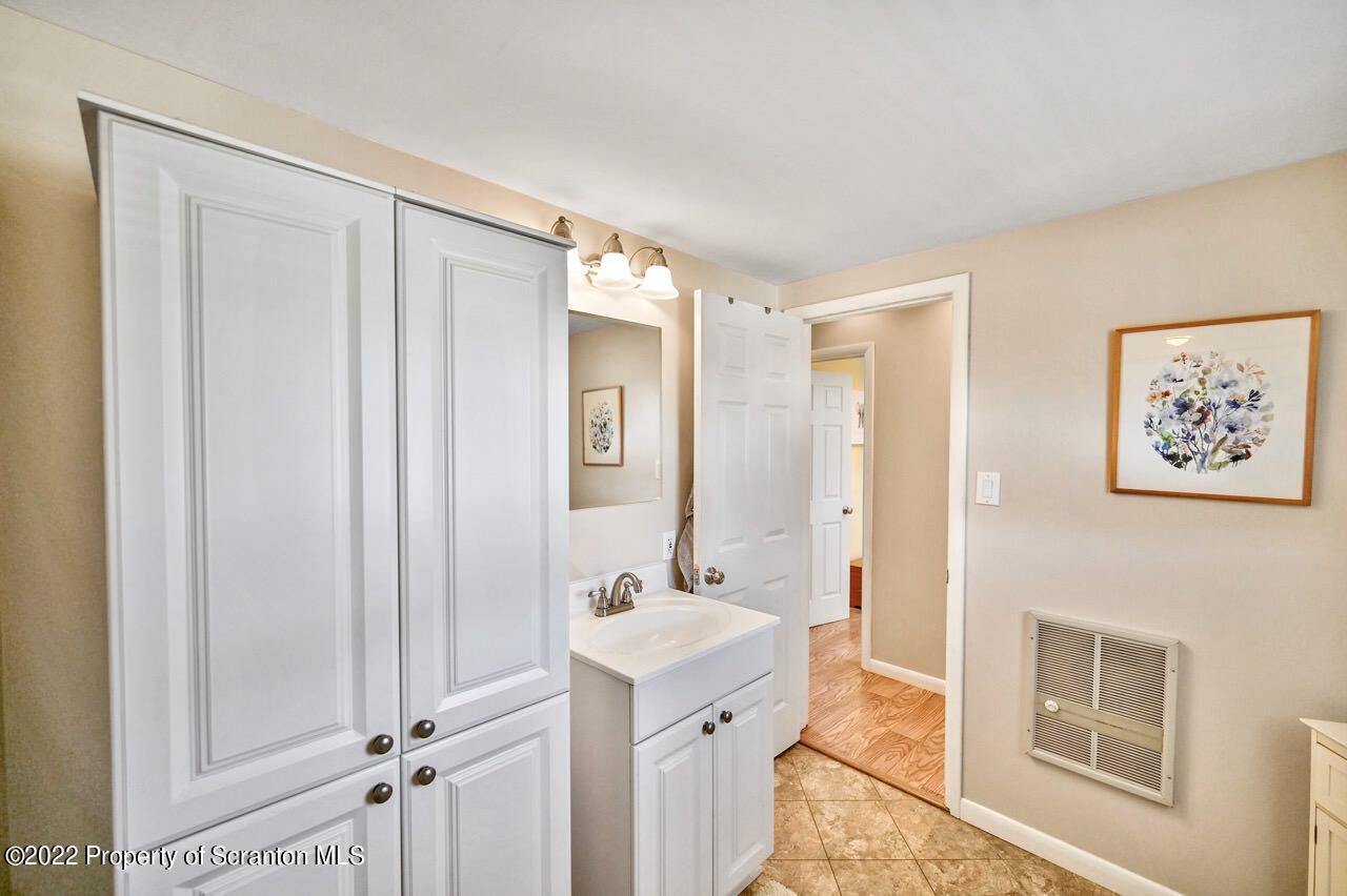 230 Spring Street Scranton, PA 18508 - Photo 34 of 39 Gallery Image 34