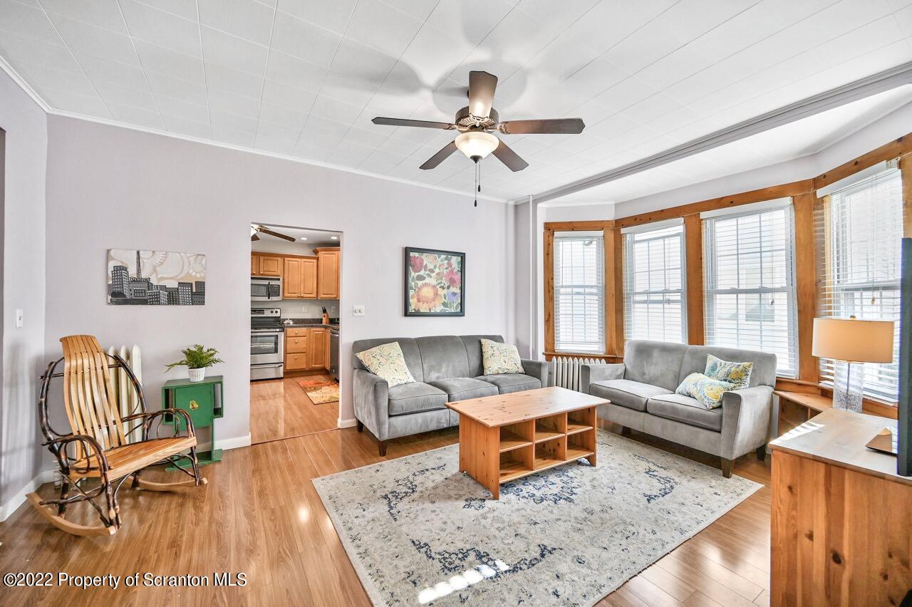 230 Spring Street Scranton, PA 18508 - Photo 5 of 39 Gallery Image 5