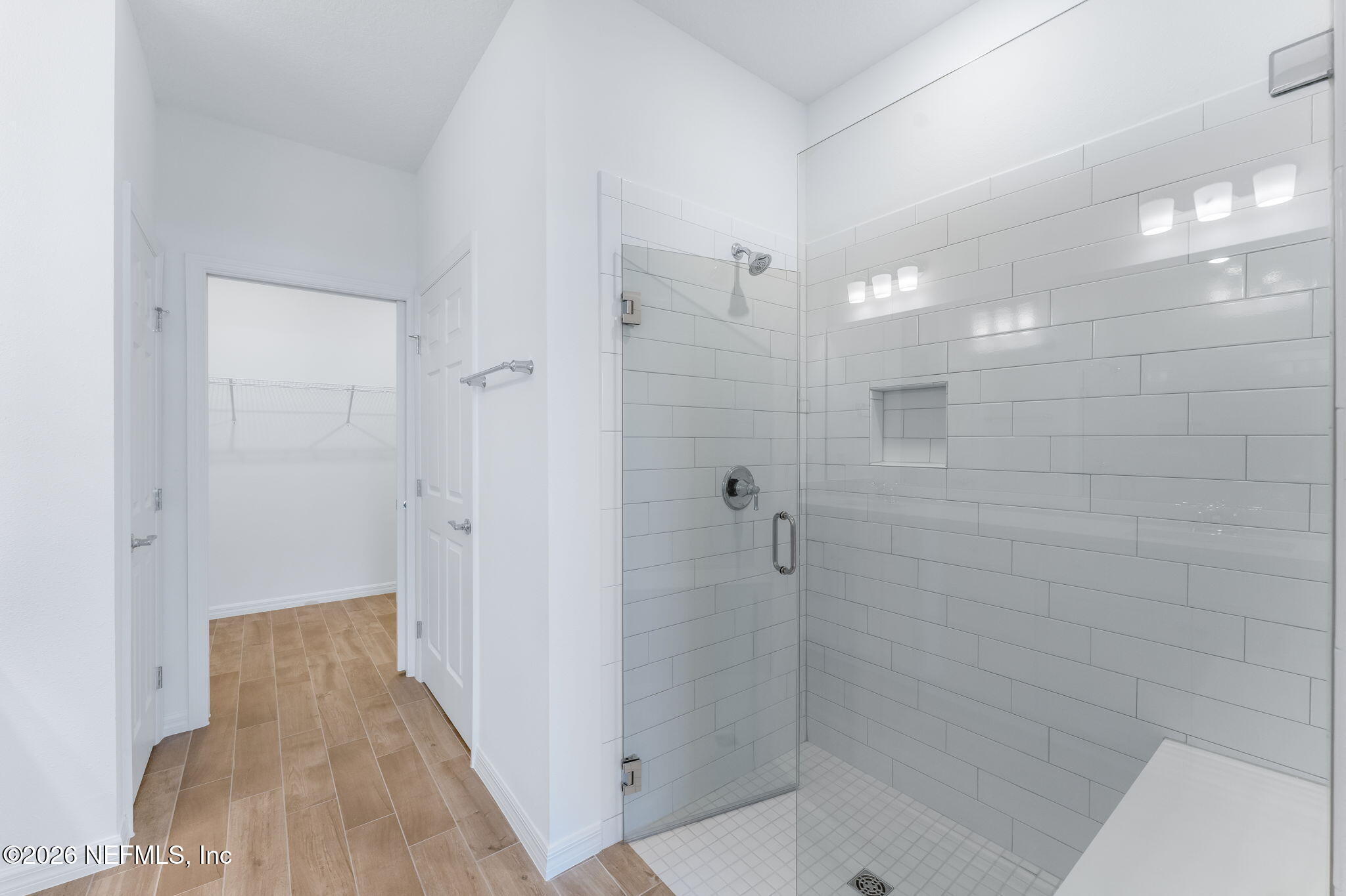 261 Ecliptic Loop Yulee, FL 32097 - Photo 28 of 61 29-web-or-mls-Primary Bathroom