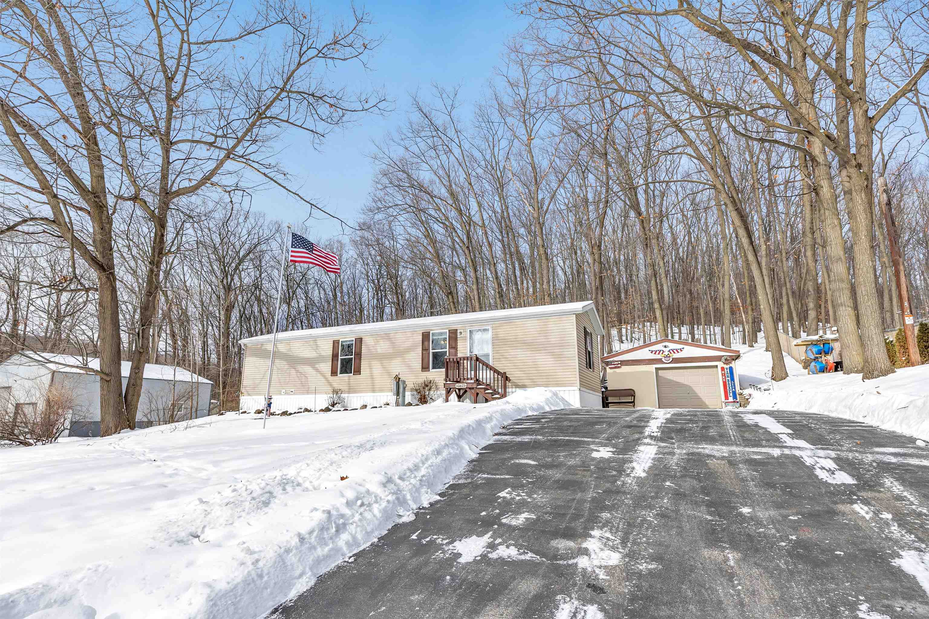 10675 West Rost Lake Road Coleman, WI 54112 - Photo 22 of 30