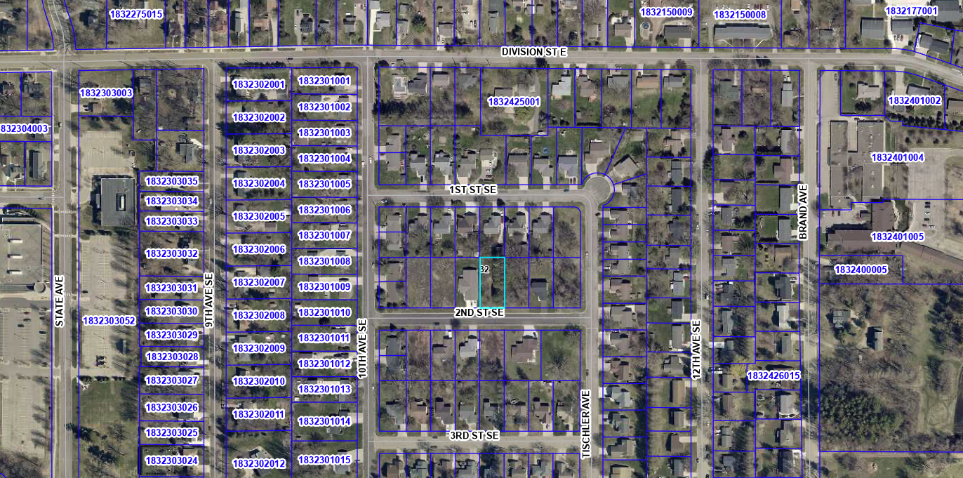 1018 2nd Street Southeast Faribault, MN 55021 - Photo 2 of 2