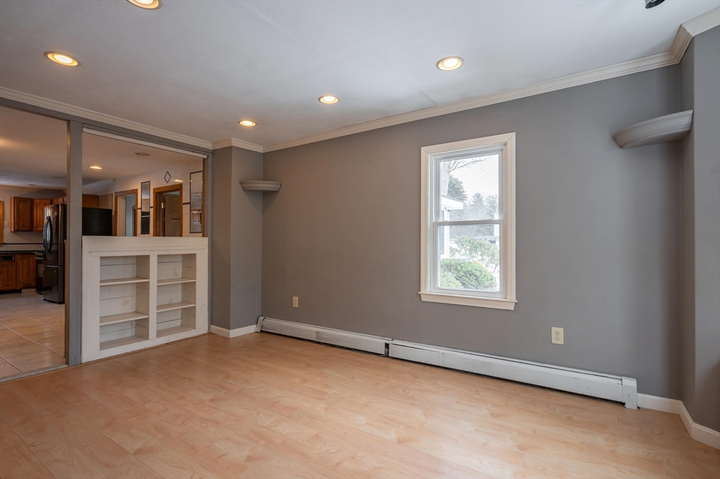 39 Sycamore Lane Billerica, MA 01821 - Photo 18 of 42