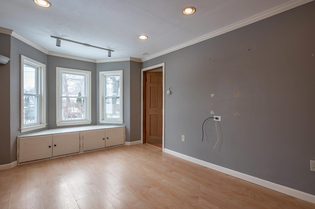 39 Sycamore Lane Billerica, MA 01821 - Photo 21 of 42