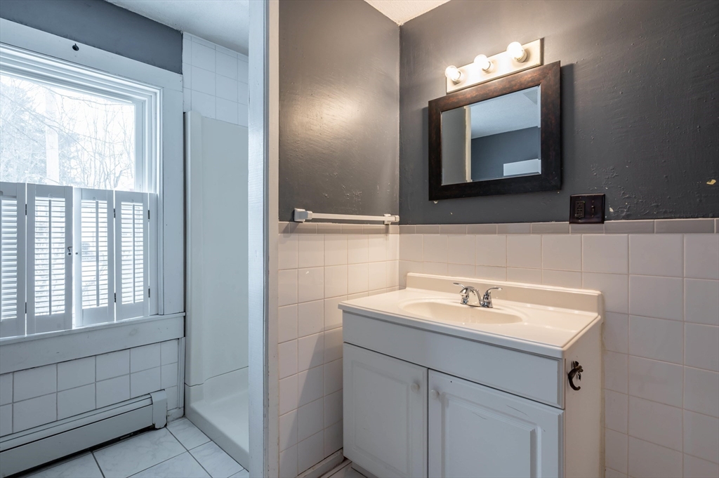 39 Sycamore Lane Billerica, MA 01821 - Photo 29 of 42